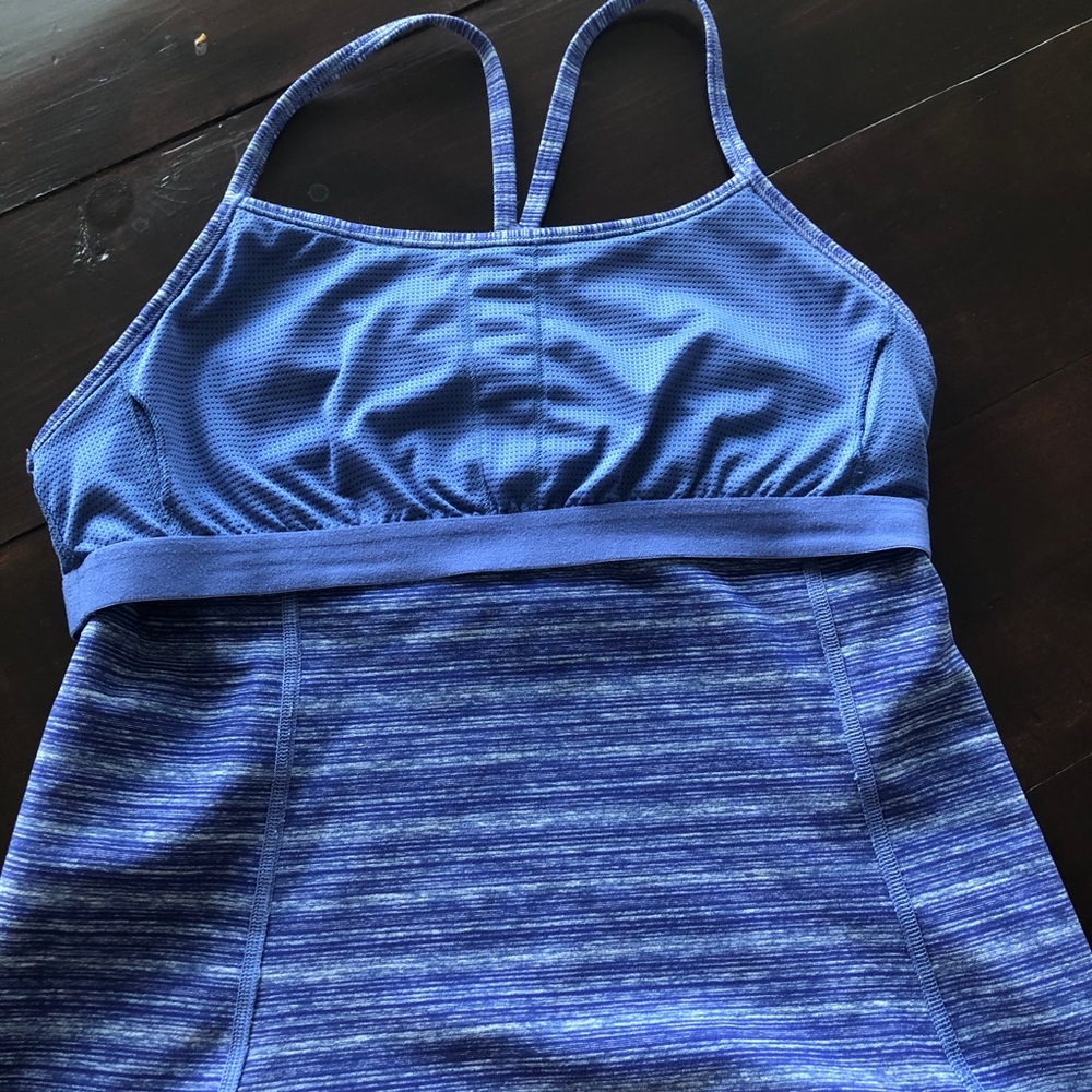 💪🏼 Under Armour Work Out Tank 💜 - Picture 5 of 6